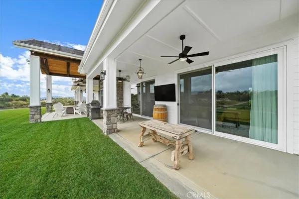 $1,999,900 | 41799 Calle Contento, Temecula, CA 92592