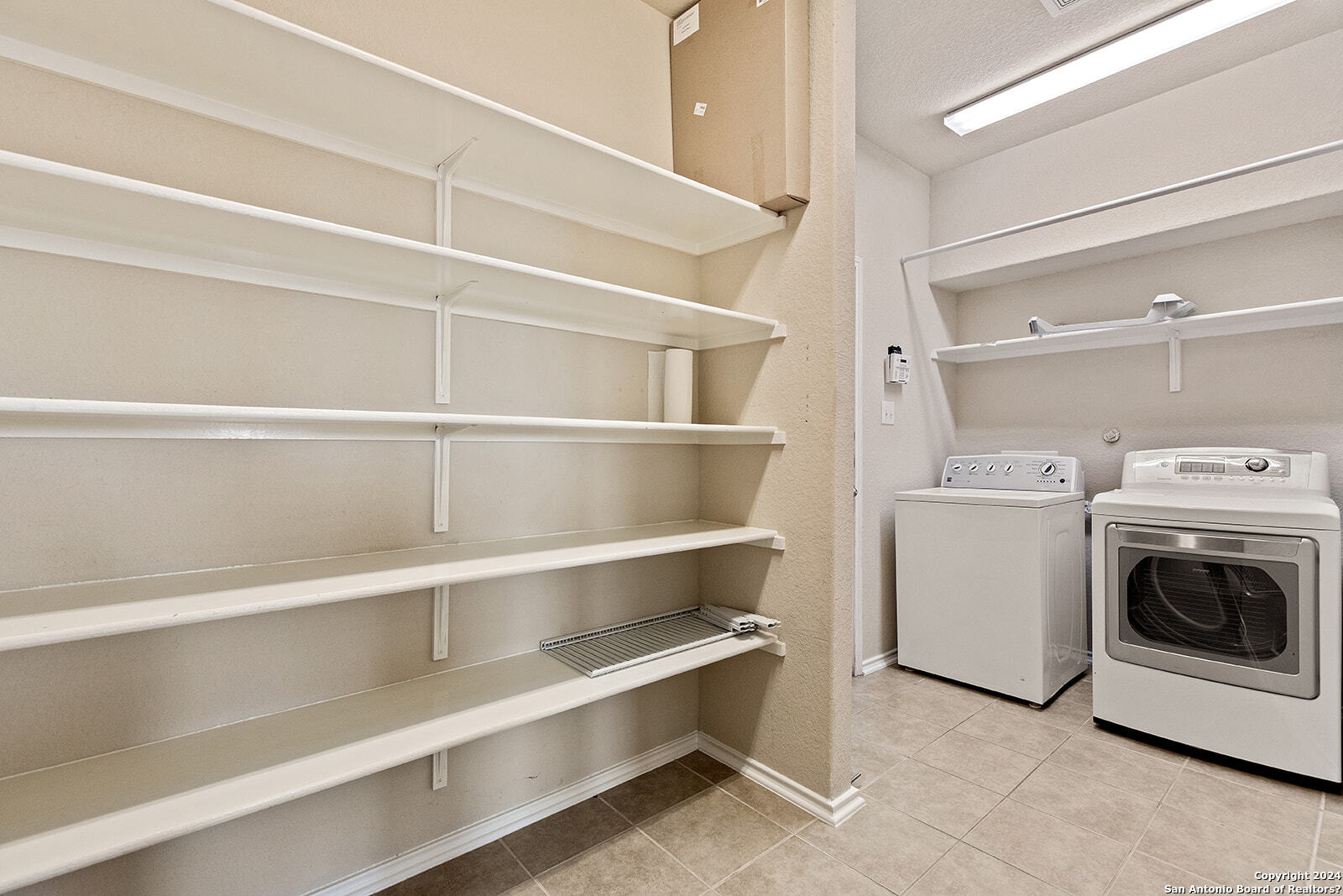 12638 Red Maple Way San Antonio, TX 78253 - Photo 27 of 38