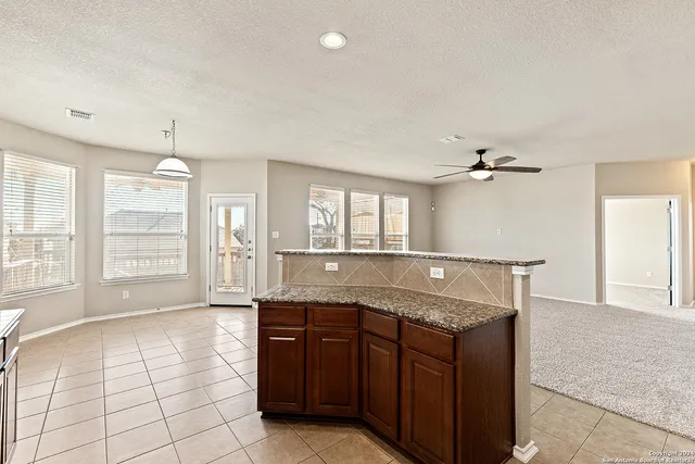 $2,500 | 12638 Red Maple Way, San Antonio, TX 78253