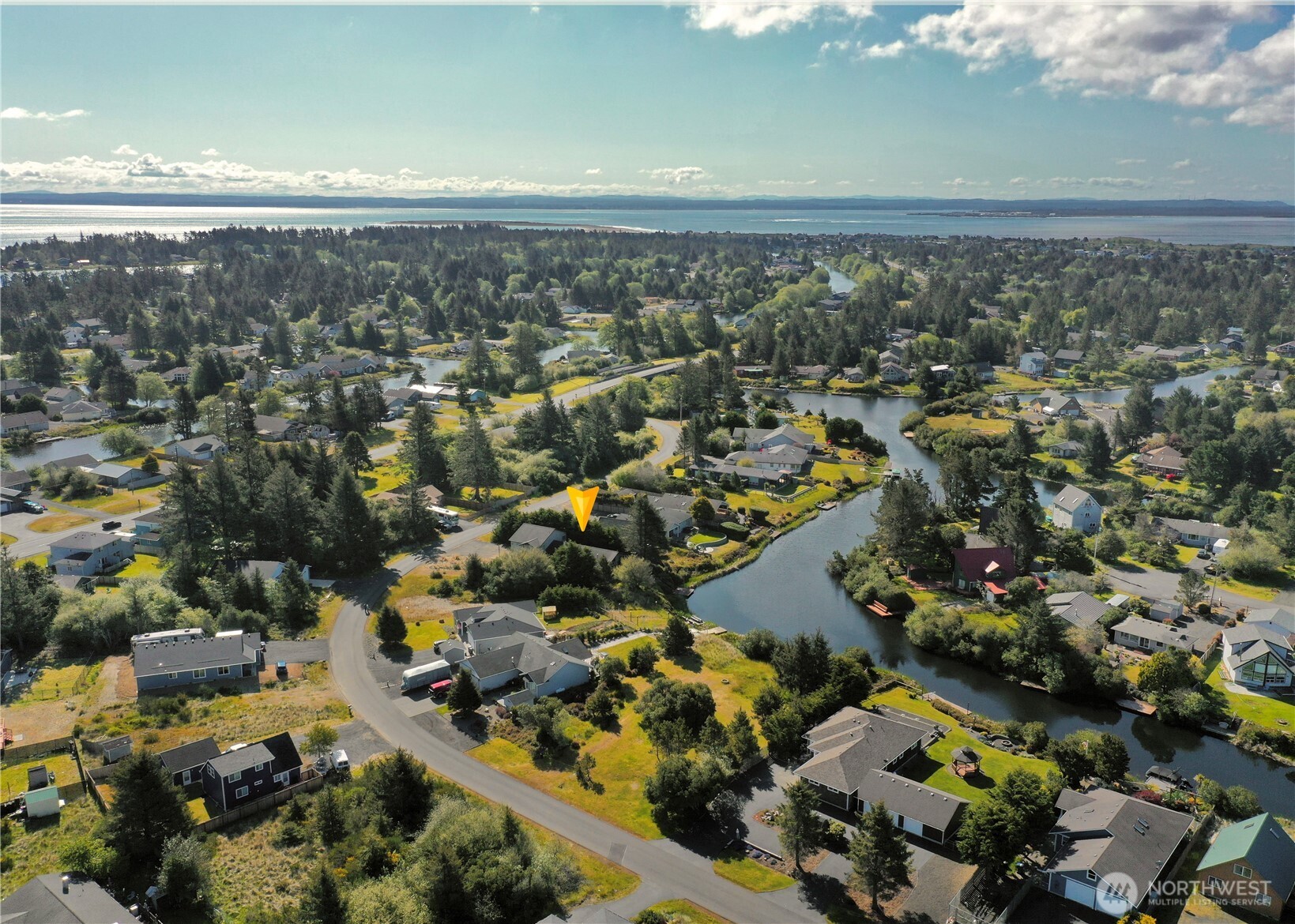 137 North Razor Clam Drive Southwest Ocean Shores, WA 98569 - Photo 29 of 31 an aerial view of a city