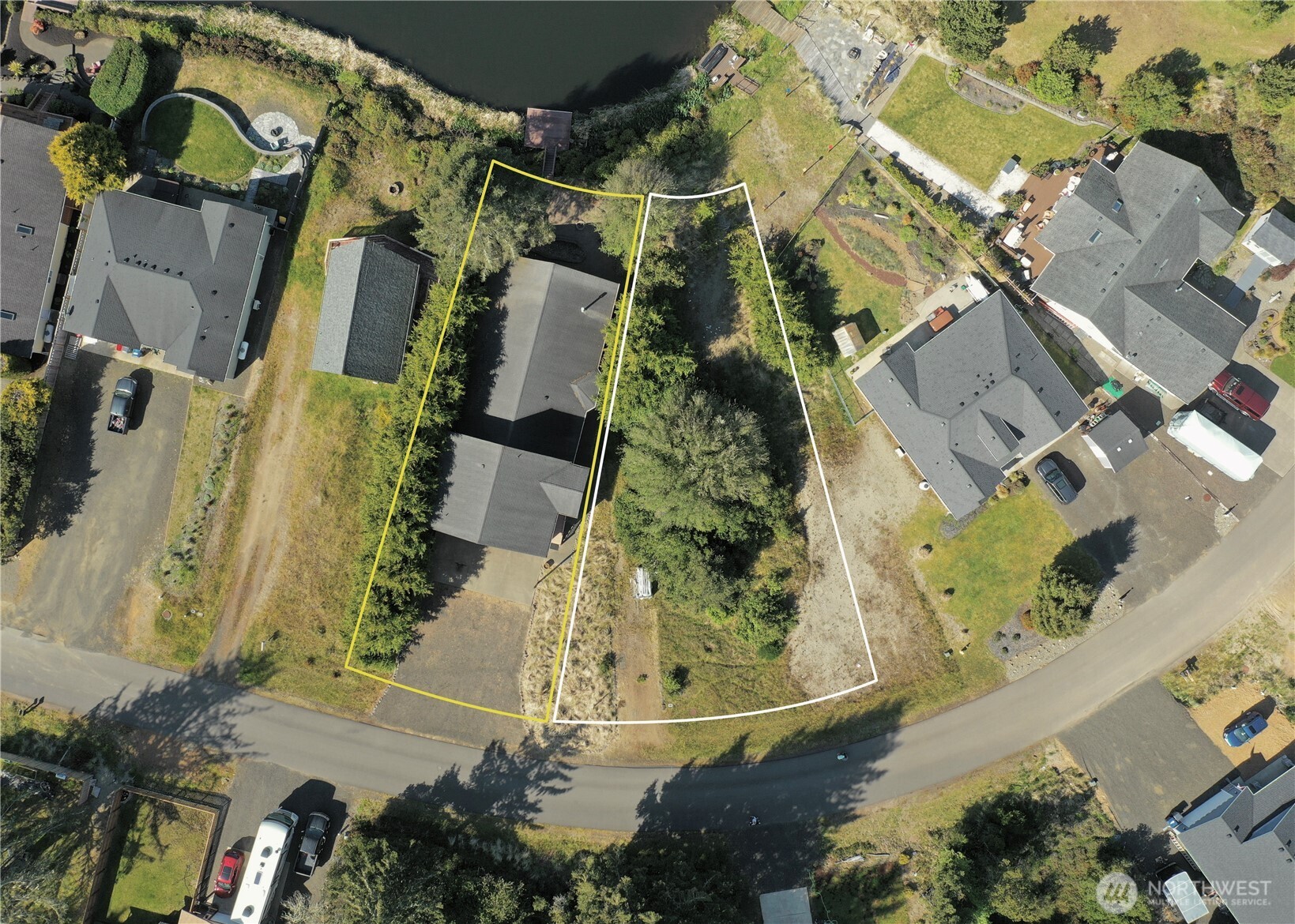 137 North Razor Clam Drive Southwest Ocean Shores, WA 98569 - Photo 31 of 31 an aerial view of a house