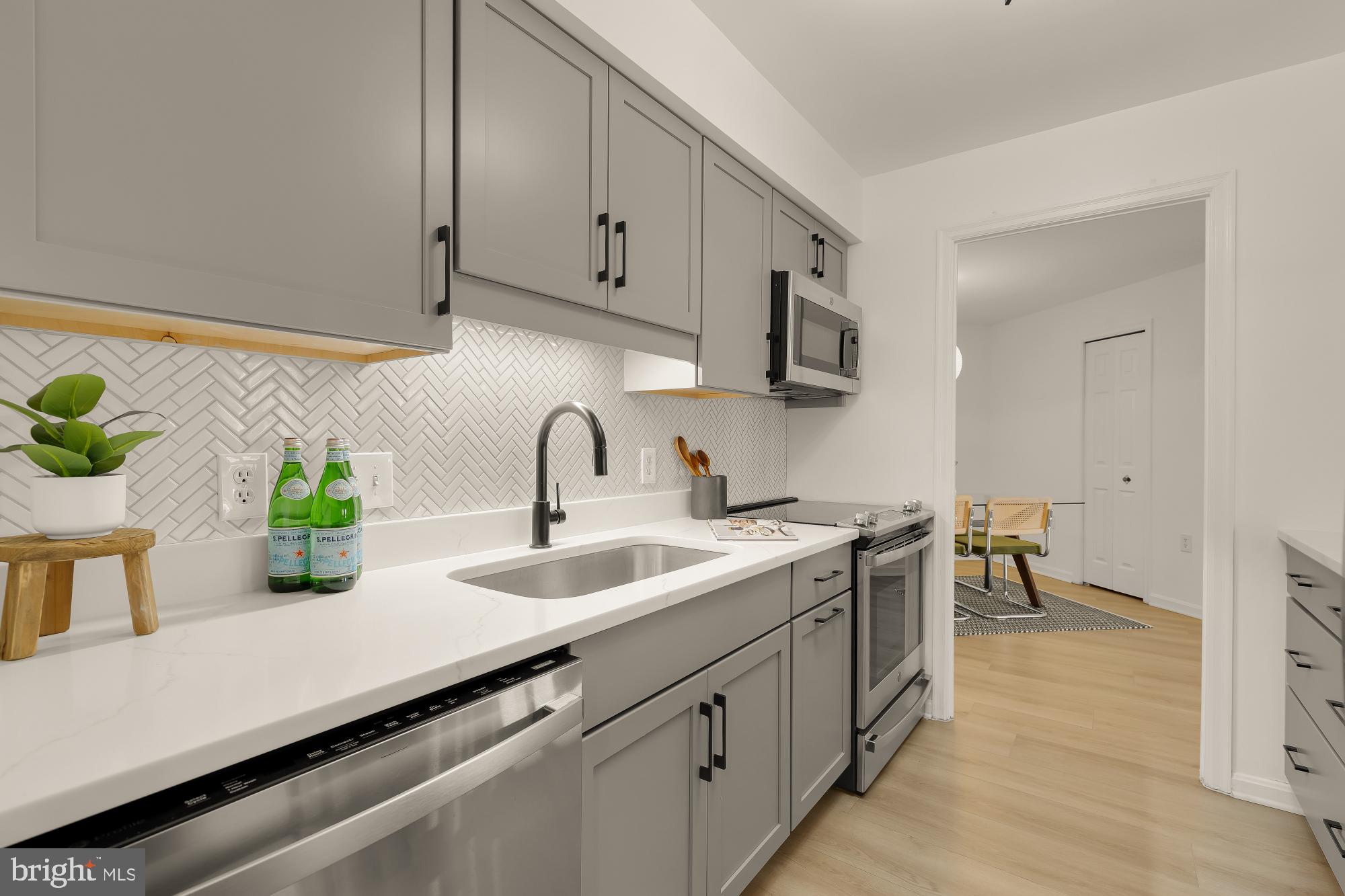 1301 North Courthouse Road, Unit 706 Arlington, VA 22201 - Photo 12 of 31 Gallery Image 12