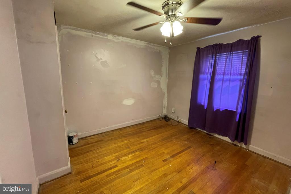 4417 Eldone Road Baltimore, MD 21229 - Photo 8 of 11