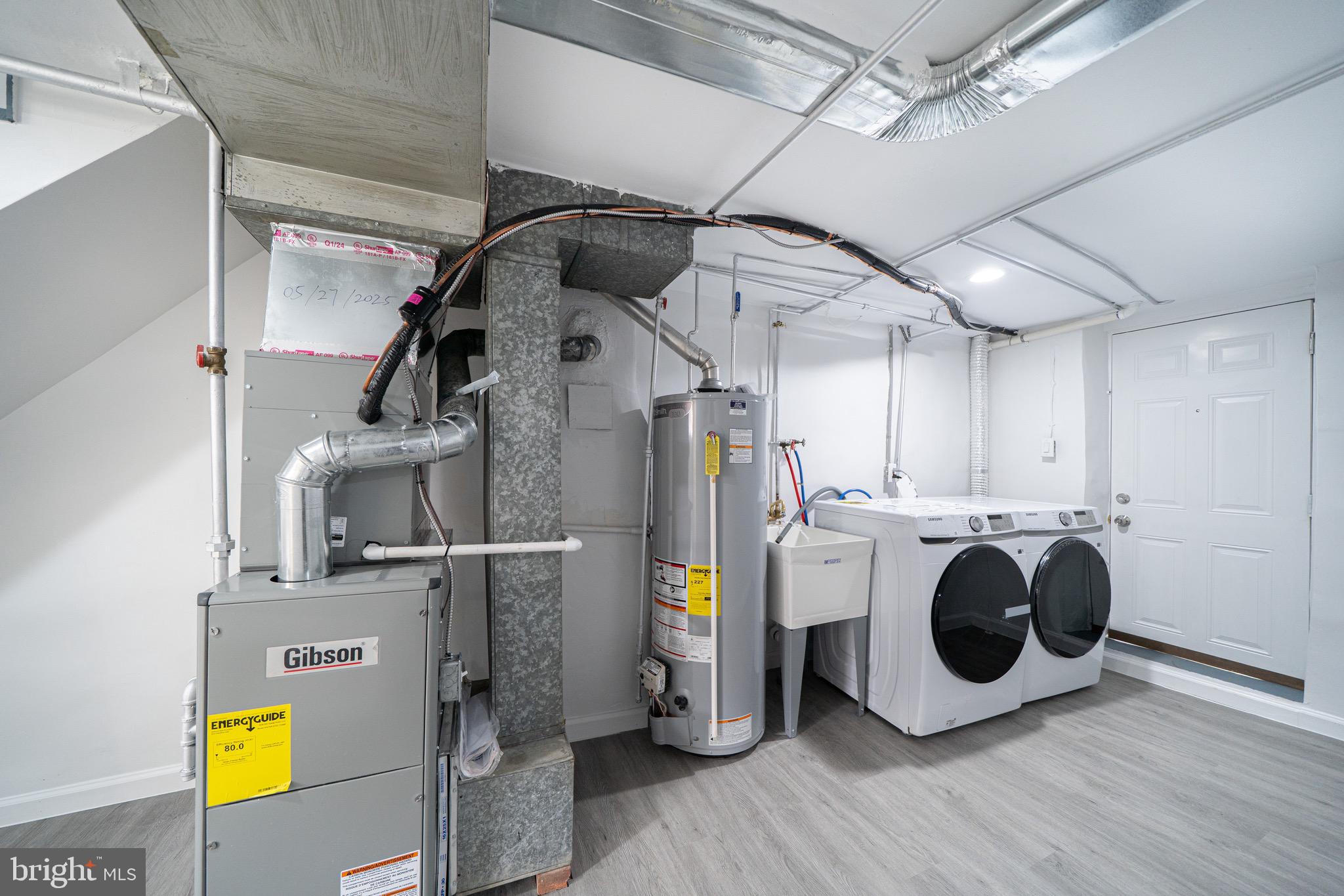 6021 Reach Street Philadelphia, PA 19111 - Photo 31 of 34