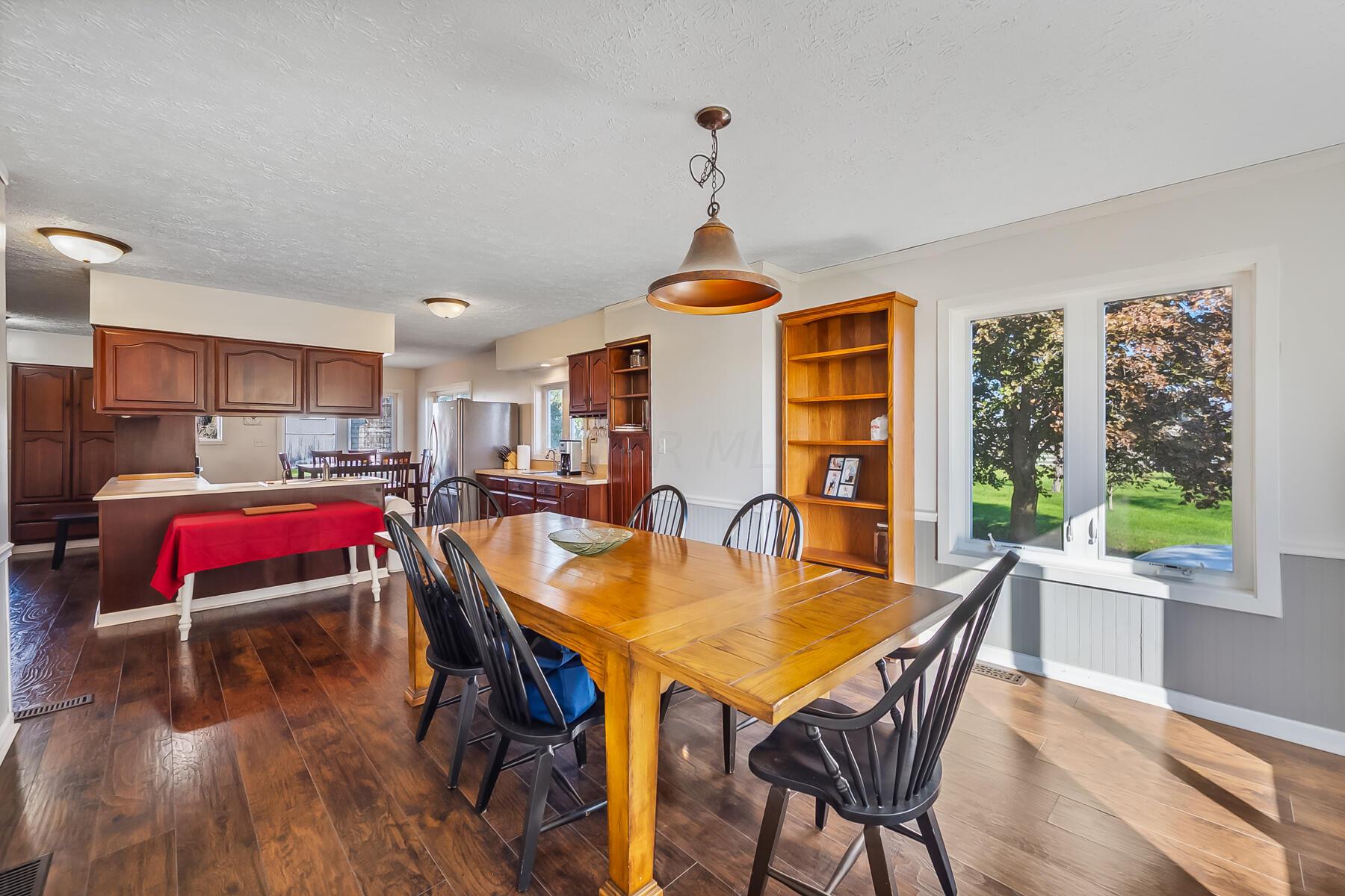 4167 North Section Line Road Radnor, OH 43066 - Photo 19 of 81 Dining Room