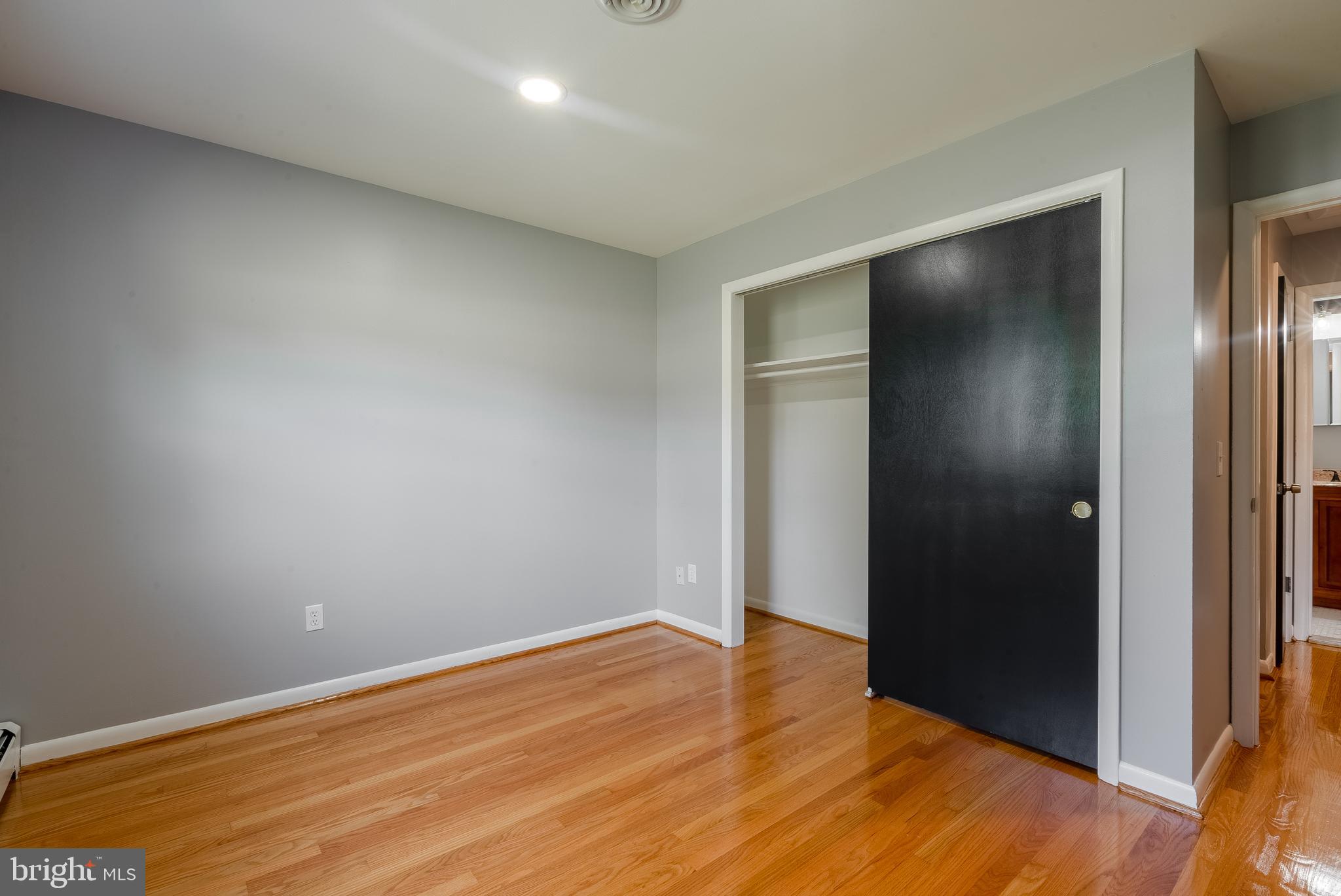 9117 Frederick Road Ellicott City, MD 21042 - Photo 22 of 38