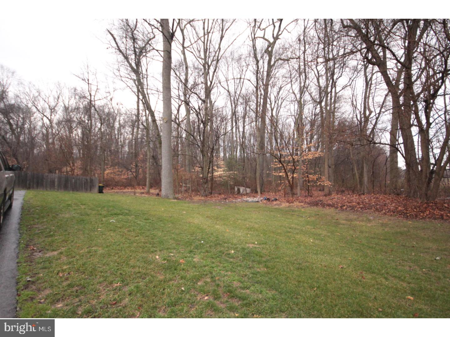 2 Doe Drive Hamilton, NJ 08620 - Photo 23 of 25 Back Yard