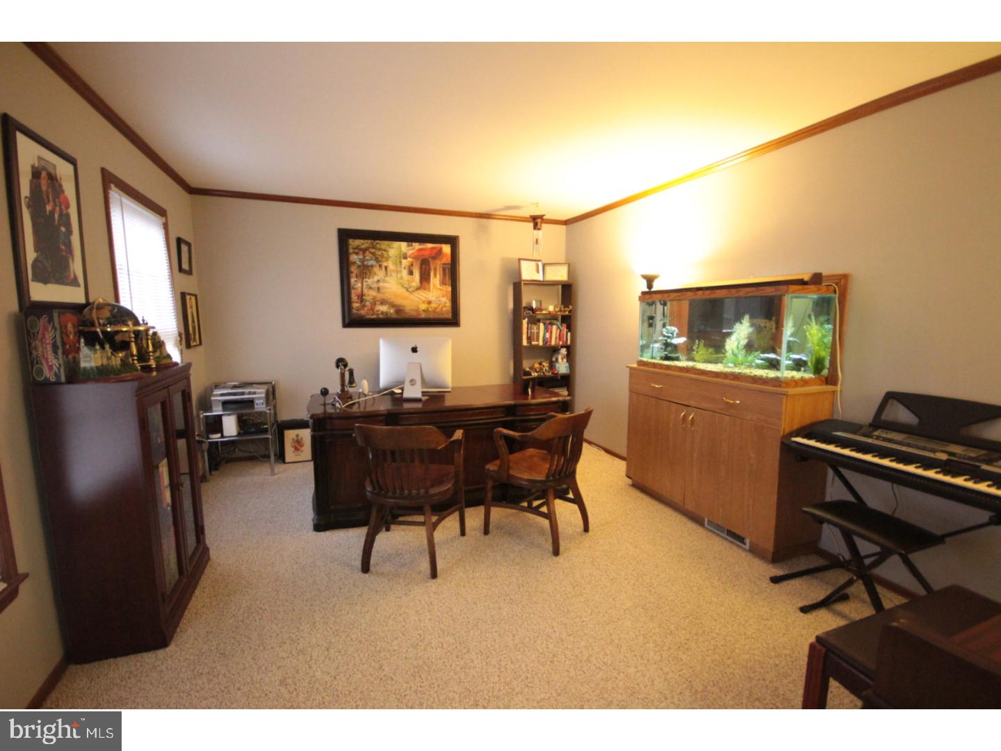 2 Doe Drive Hamilton, NJ 08620 - Photo 8 of 25 Office / Study