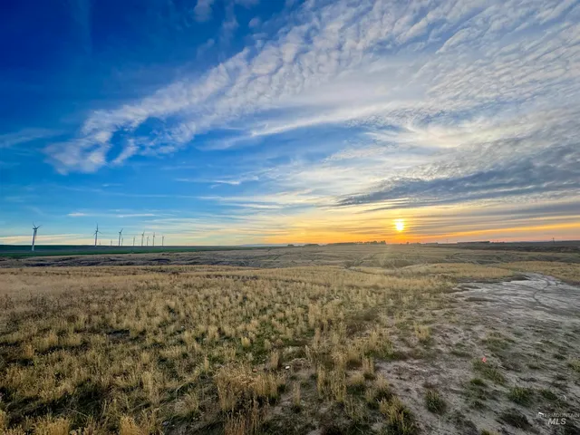 $800,000 | 150 South 600 West, Burley, ID 83318