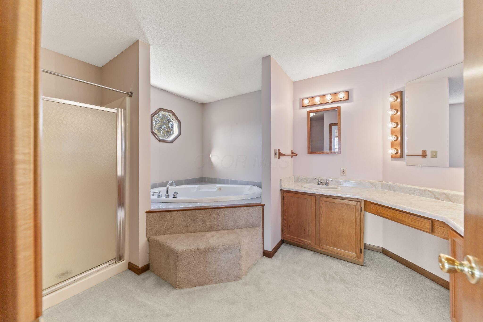 9791 Jug St Road Northwest Pataskala, OH 43062 - Photo 23 of 83 Owners suite