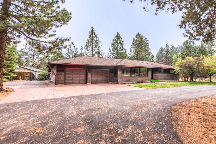60830 Diamond Road Bend, OR 97702 - Photo 1 of 23 1