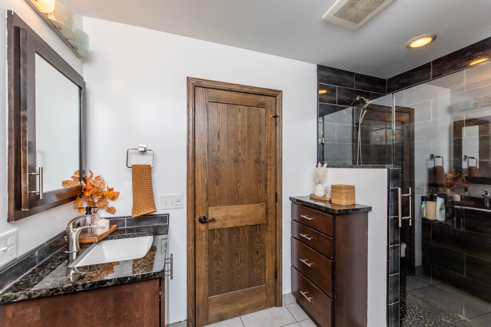 4801 East Upland Crest Minneapolis, MN 55421 - Photo 22 of 31