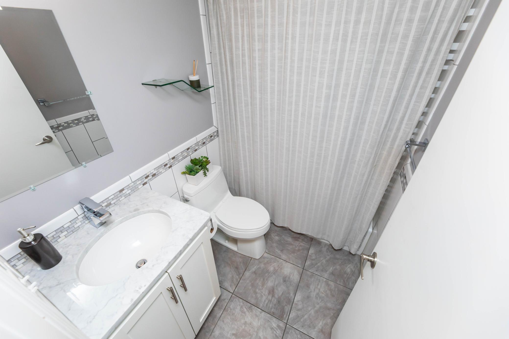 4801 East Upland Crest Minneapolis, MN 55421 - Photo 28 of 31