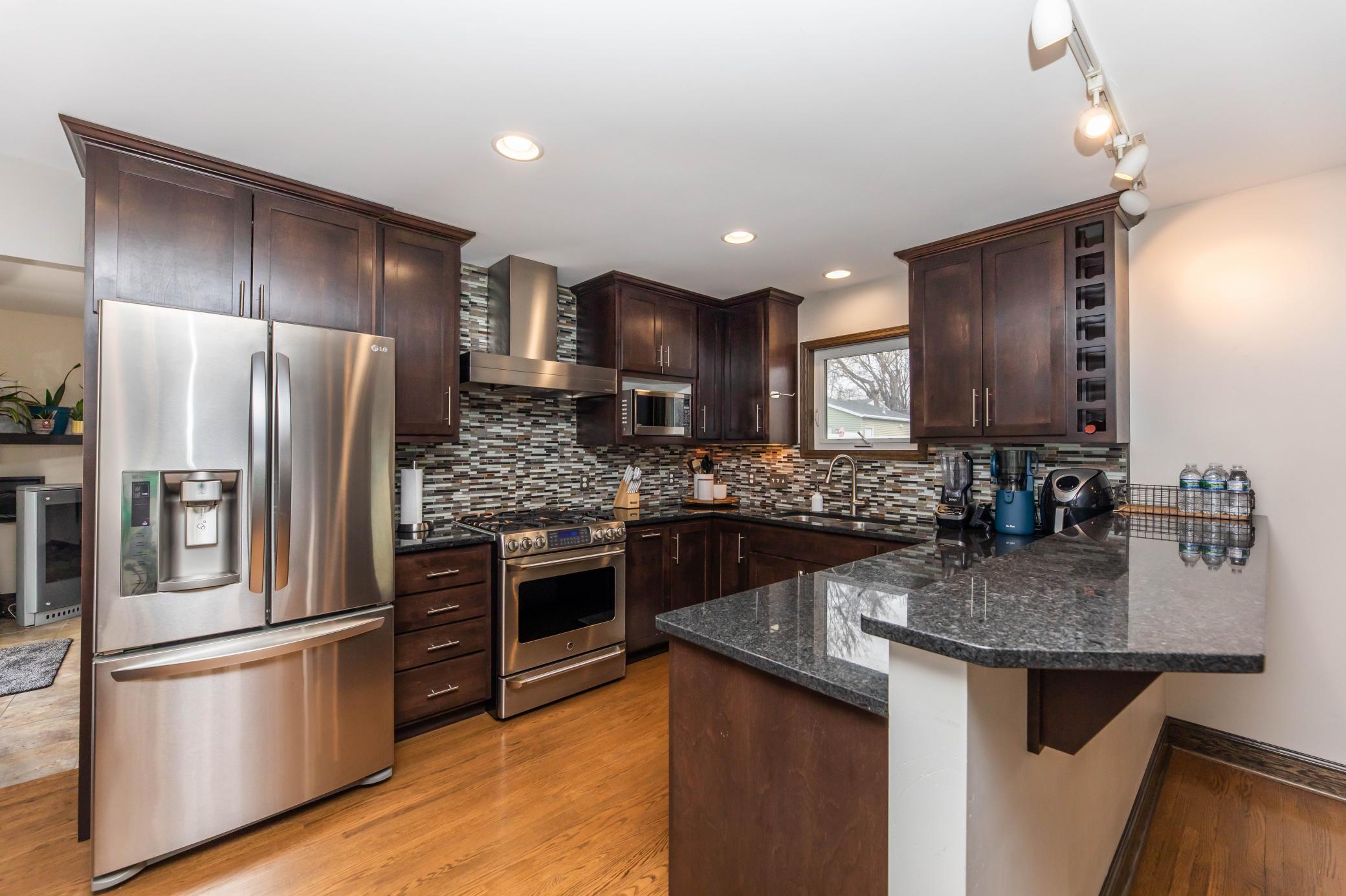 4801 East Upland Crest Minneapolis, MN 55421 - Photo 10 of 31