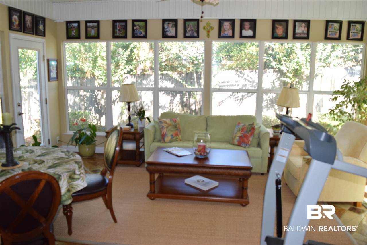 5584 Fairfield Place Mobile, AL 36609 - Photo 17 of 30
