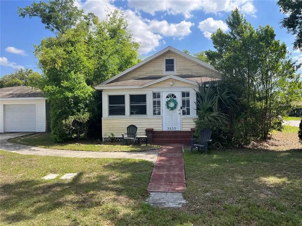 $1,800 | 3420 East Grant Street, Orlando, FL 32806