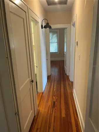 $1,800 | 3420 East Grant Street, Orlando, FL 32806