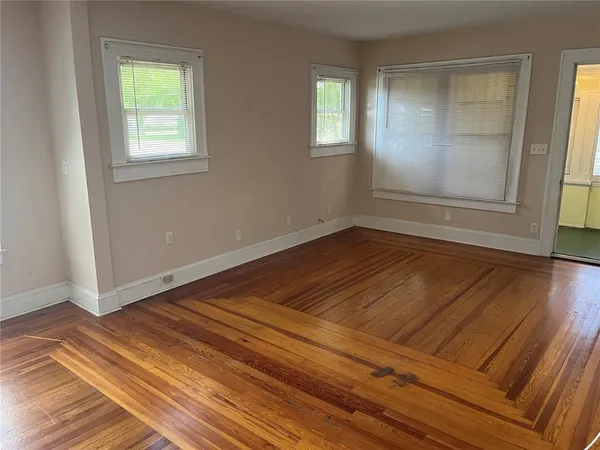 $1,800 | 3420 East Grant Street, Orlando, FL 32806