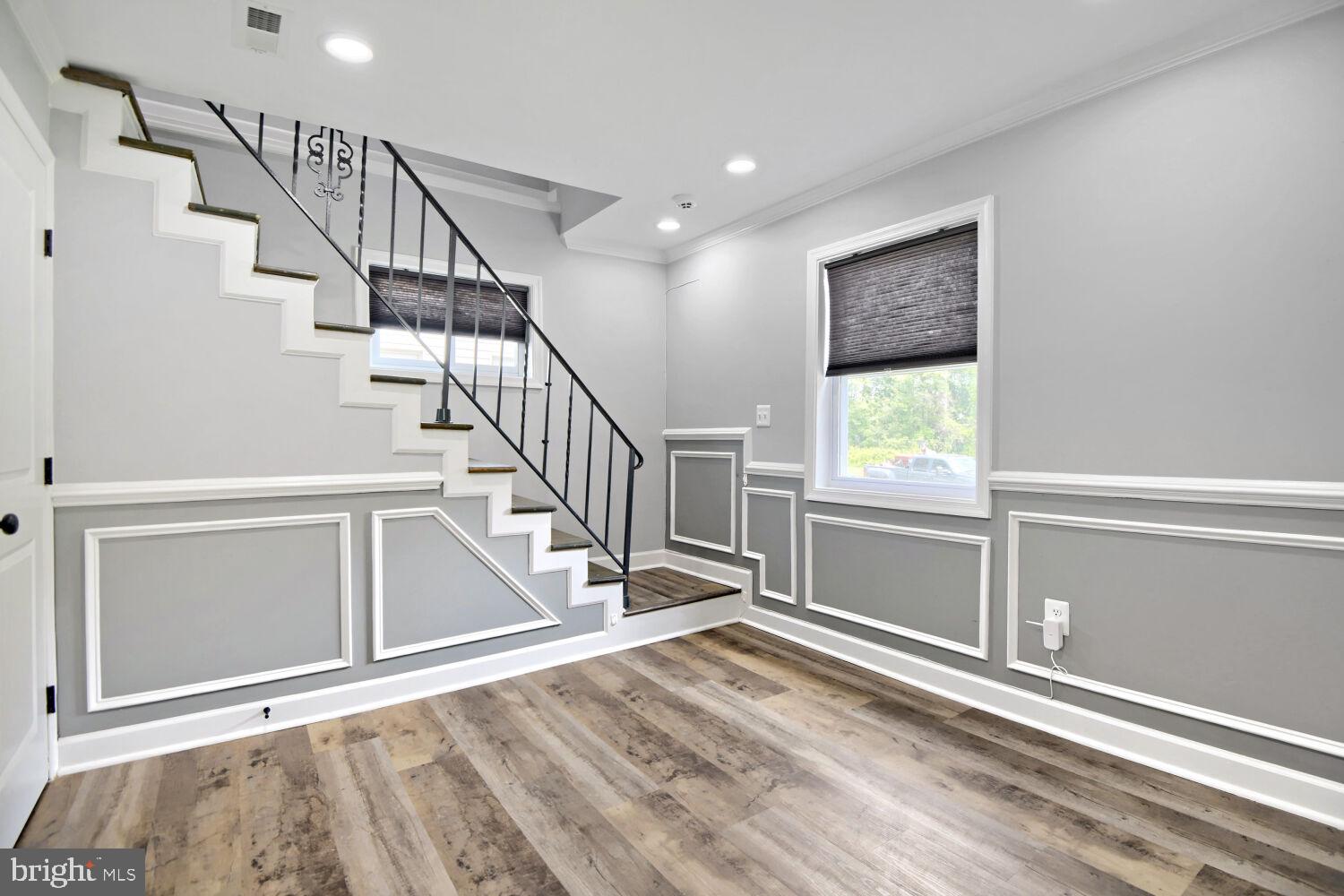 606 Meadow Road Baltimore, MD 21206 - Photo 4 of 27 Gallery Image 4