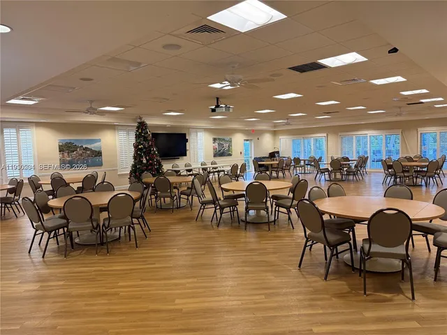 $239,900 | 18 Colonial Club Drive, Unit 202, Boynton Beach, FL 33435