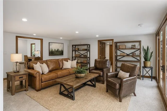 $1,290,000 | 2350 Morrow Road, Pittsburgh, PA 15241