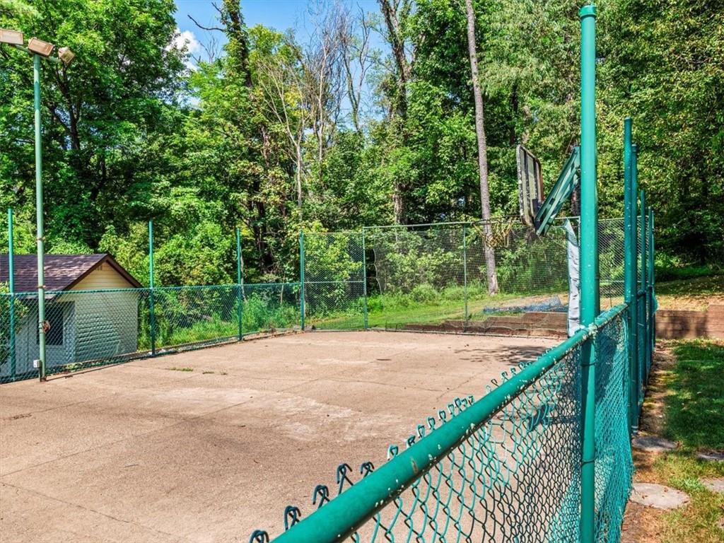 2350 Morrow Road Pittsburgh, PA 15241 - Photo 44 of 49