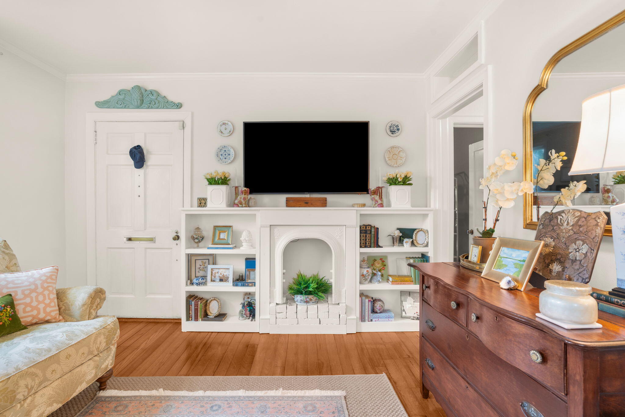 3 Craven Avenue Charleston, SC 29407 - Photo 11 of 56 Built in Shelving