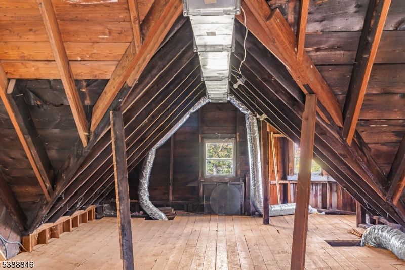 25 Old Turnpike Road Oldwick, NJ 08858 - Photo 40 of 46 a view of an entryway