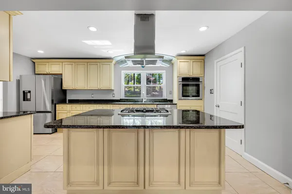 $1,395,000 | 9709 Connecticut Avenue, Kensington, MD 20895