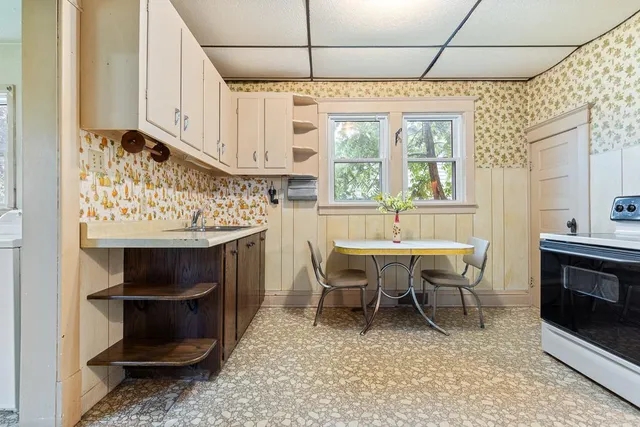 $45,000 | 230 4th Street, Balaton, MN 56115