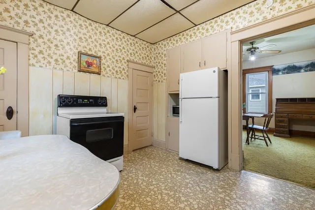 $45,000 | 230 4th Street, Balaton, MN 56115