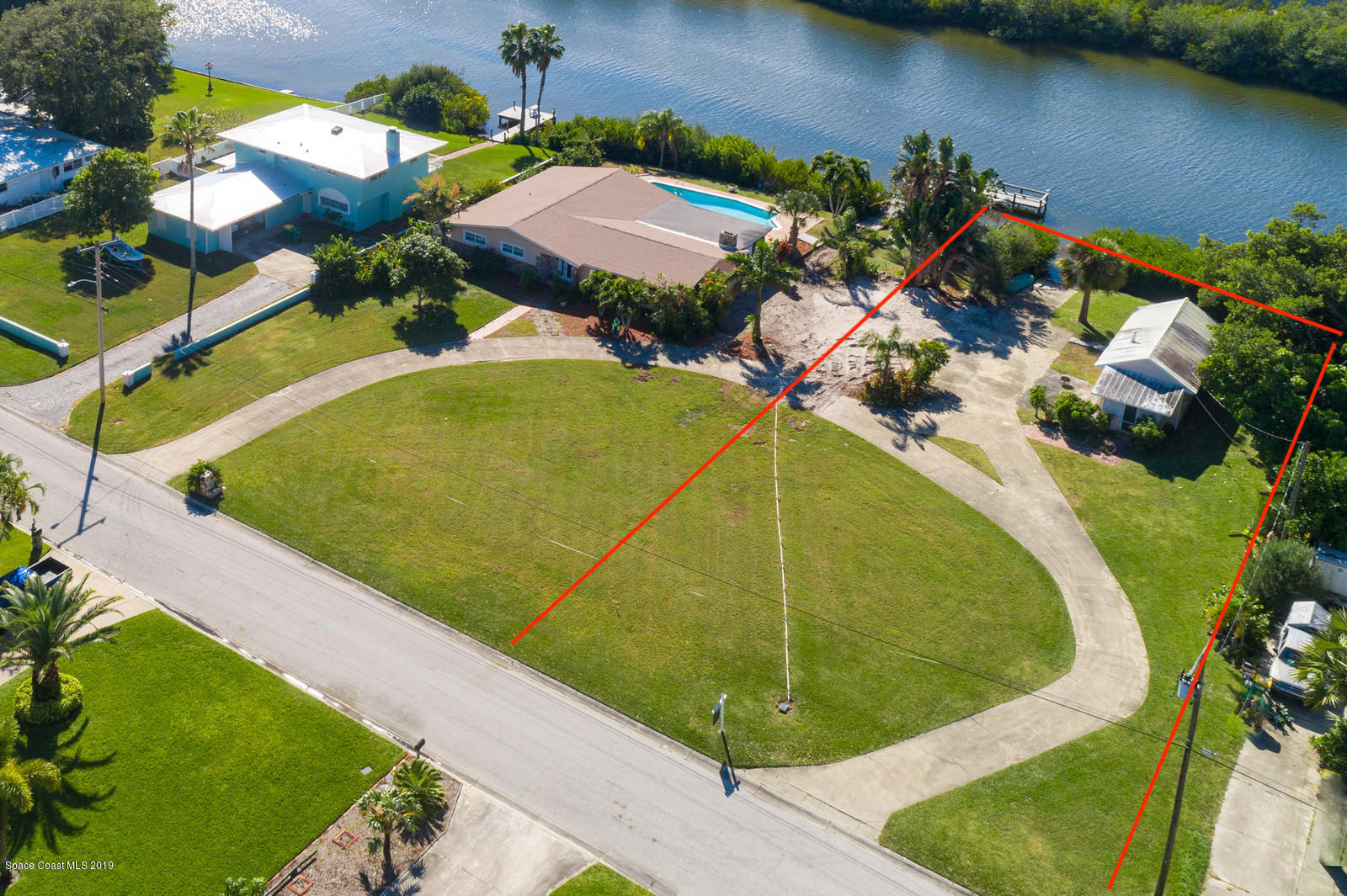 758 Nassau Road Cocoa Beach, FL 32931 - Photo 6 of 12 758 Nassau Rd