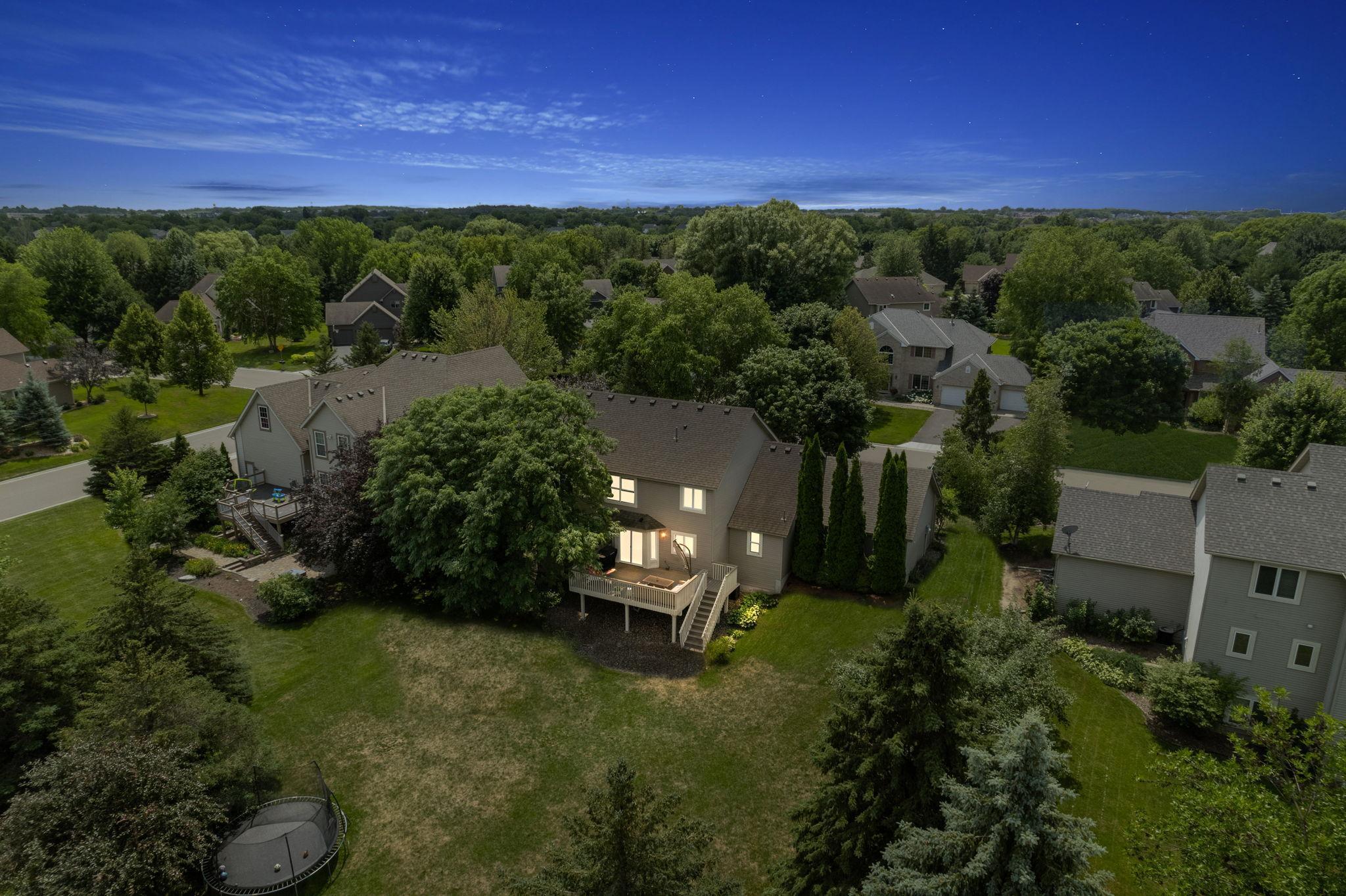 8202 Enclave Road Woodbury, MN 55125 - Photo 3 of 39 Gallery Image 3