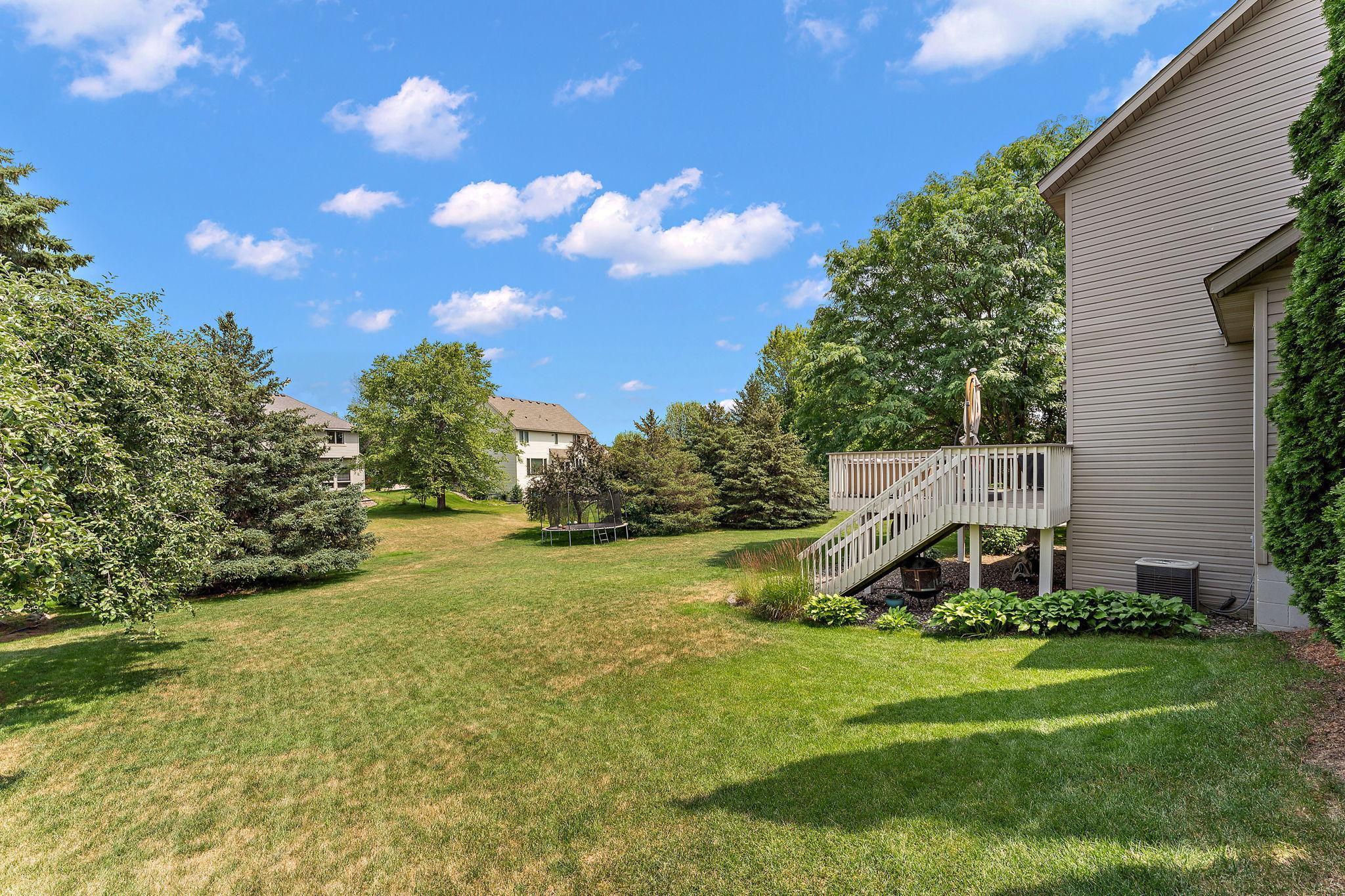 8202 Enclave Road Woodbury, MN 55125 - Photo 7 of 39 Gallery Image 7