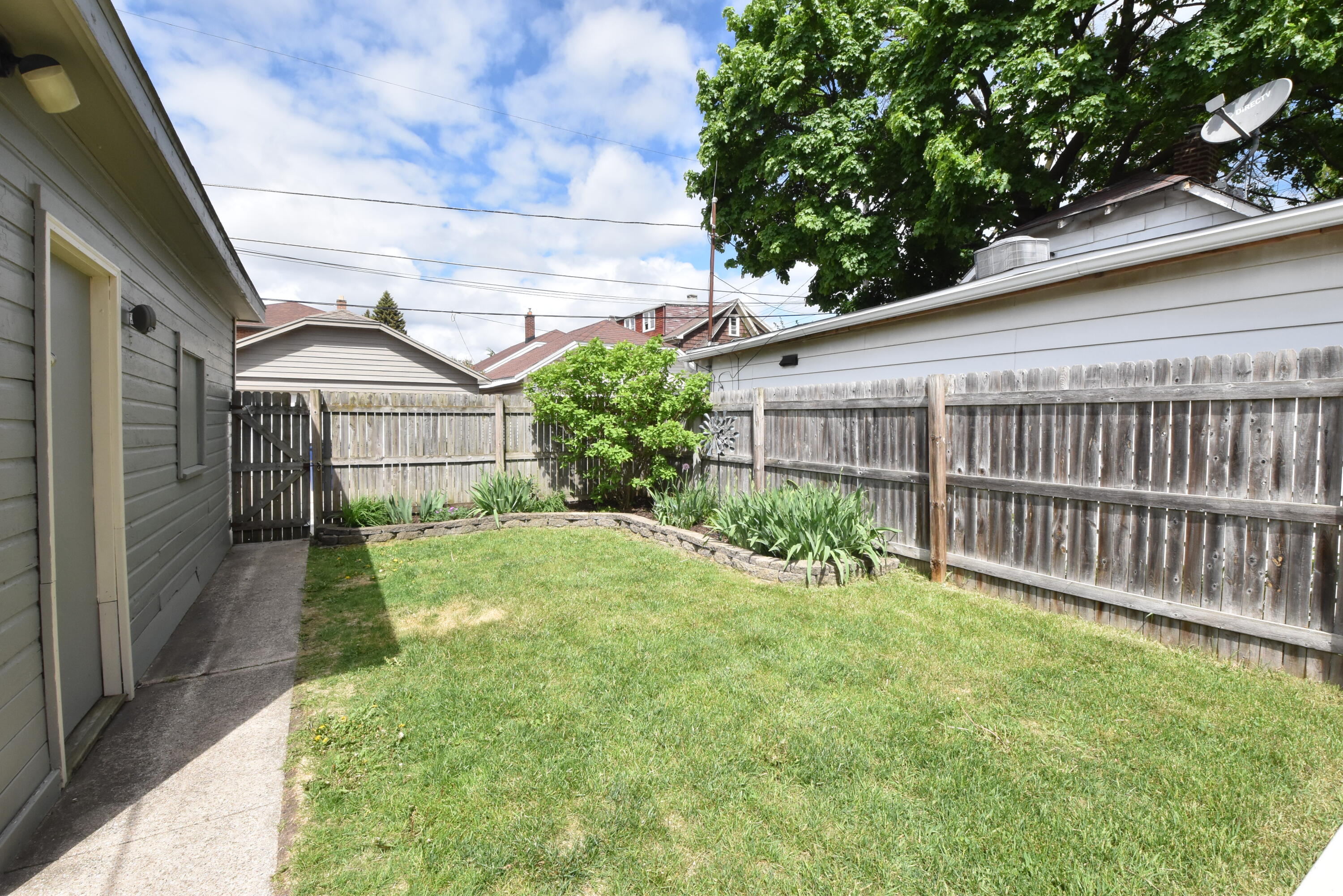 1224 West Lawn Avenue Racine, WI 53405 - Photo 41 of 46 Backyard