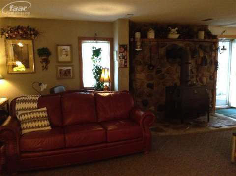 5041 East Carpenter Road Flint, MI 48506 - Photo 8 of 23 20220618-7.JPG