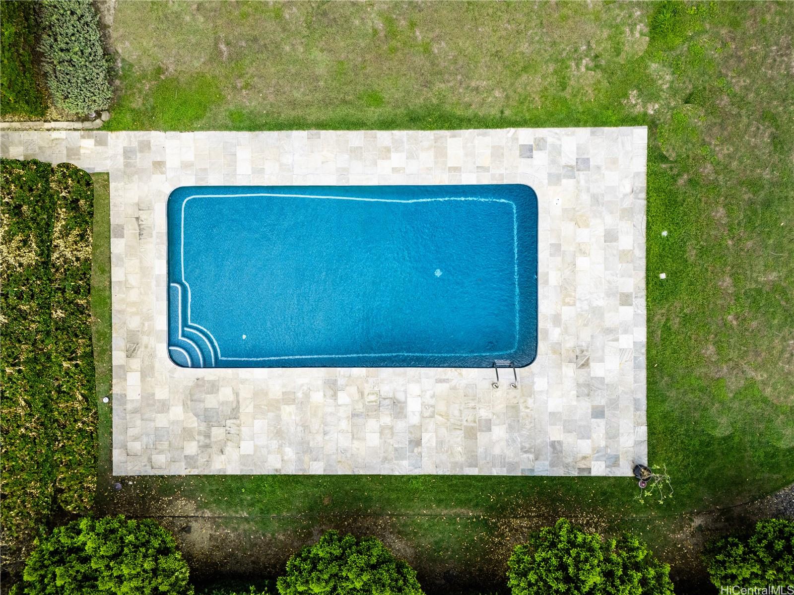 1018 Lunalilo Street, Unit 603 Honolulu, HI 96822 - Photo 11 of 12 a view of outdoor space and yard