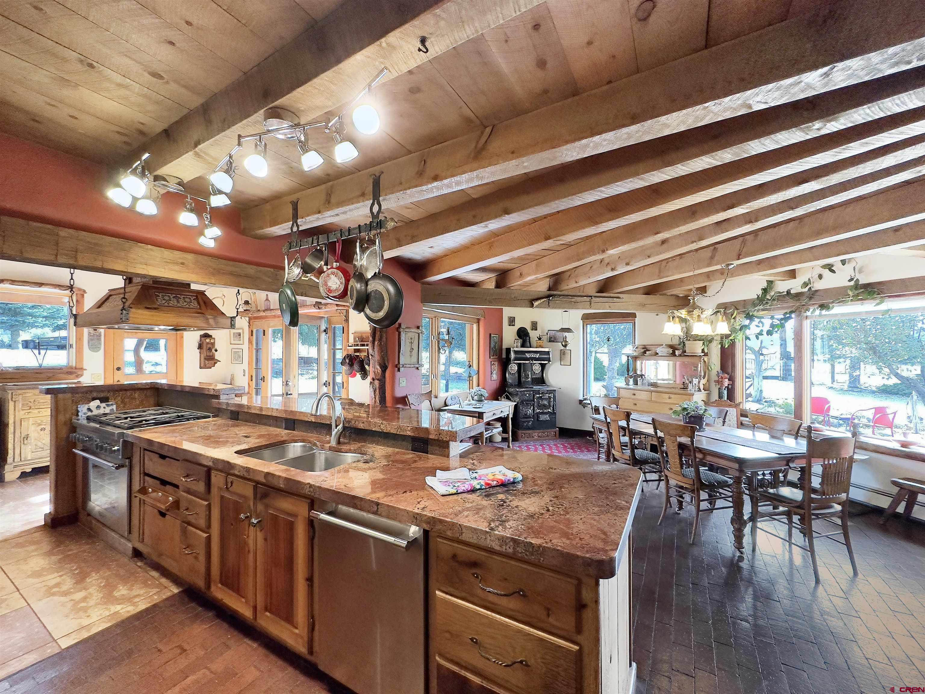 23756 Uncompahgre Road Montrose, CO 81403 - Photo 11 of 35 Gallery Image 11