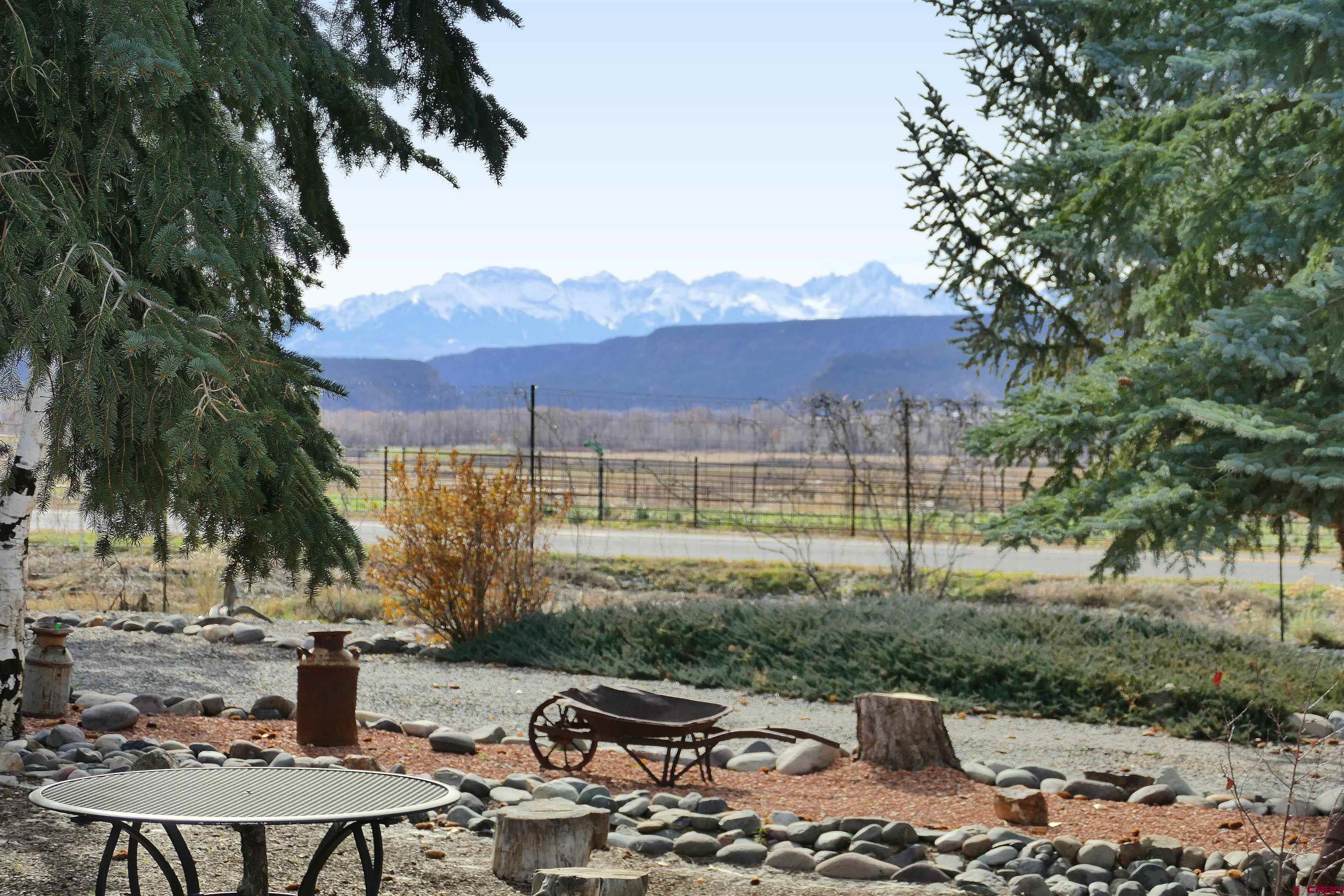 23756 Uncompahgre Road Montrose, CO 81403 - Photo 8 of 35 Gallery Image 8