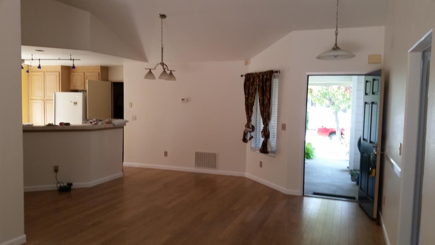 17727 Riverbend Road Salinas, CA 93908 - Photo 3 of 16 Gallery Image 3