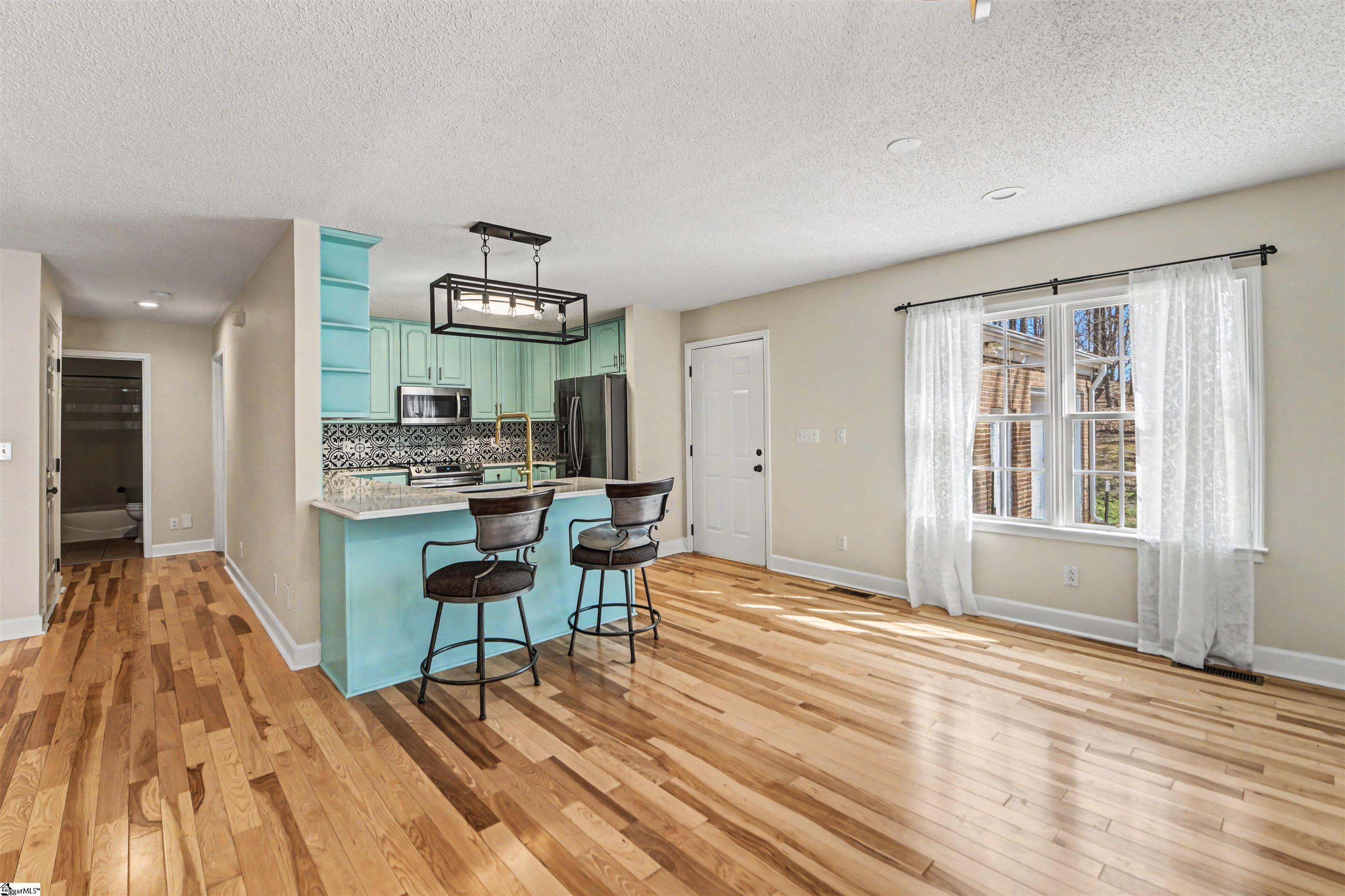 1126 Greenpond Road Woodruff, SC 29388 - Photo 12 of 48