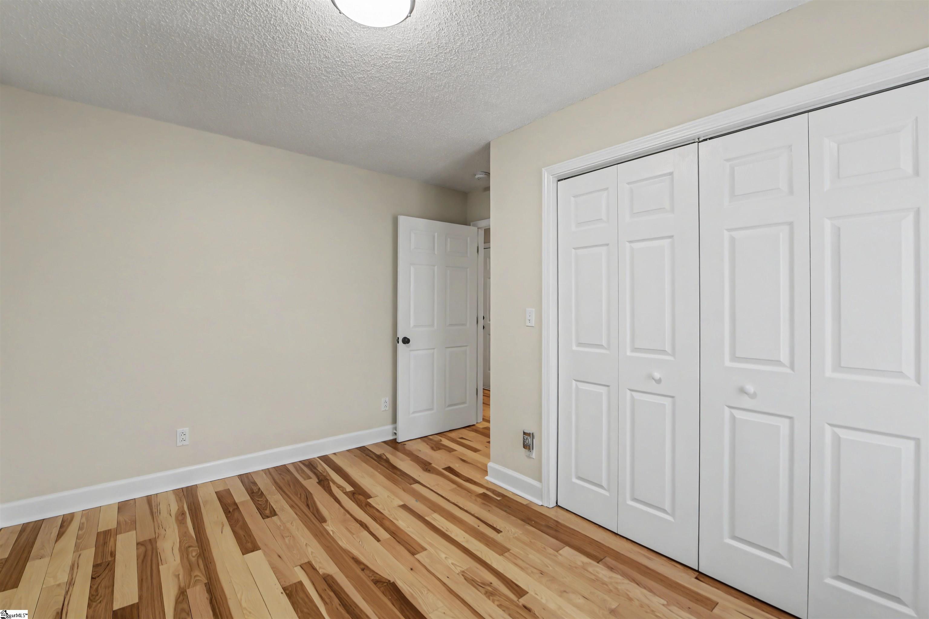 1126 Greenpond Road Woodruff, SC 29388 - Photo 17 of 48