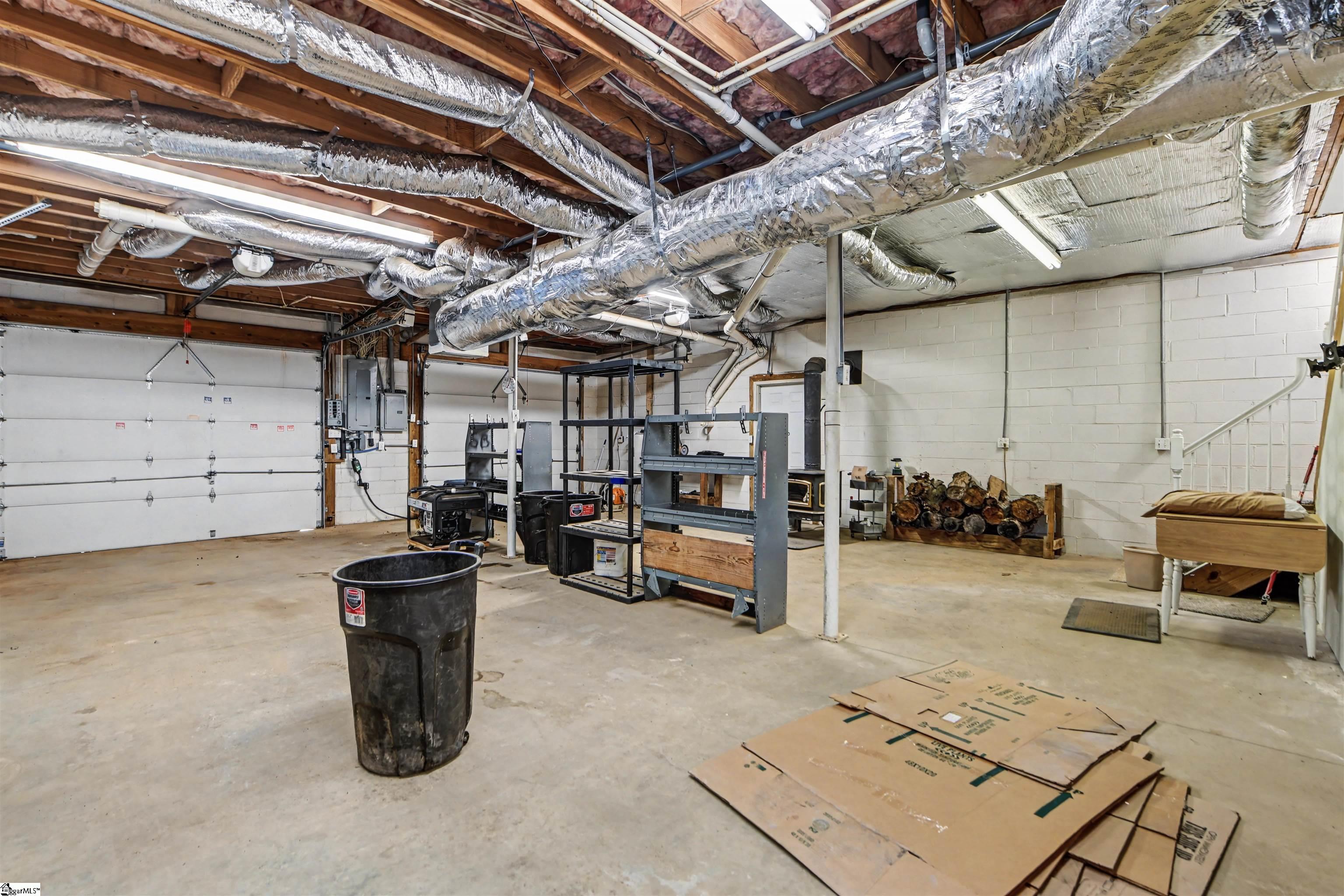 1126 Greenpond Road Woodruff, SC 29388 - Photo 19 of 48