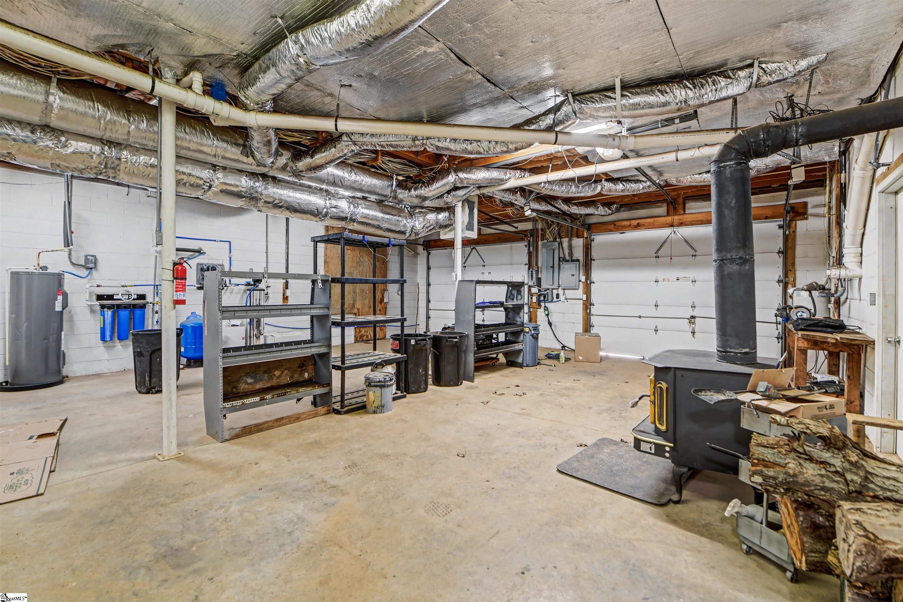 1126 Greenpond Road Woodruff, SC 29388 - Photo 20 of 48