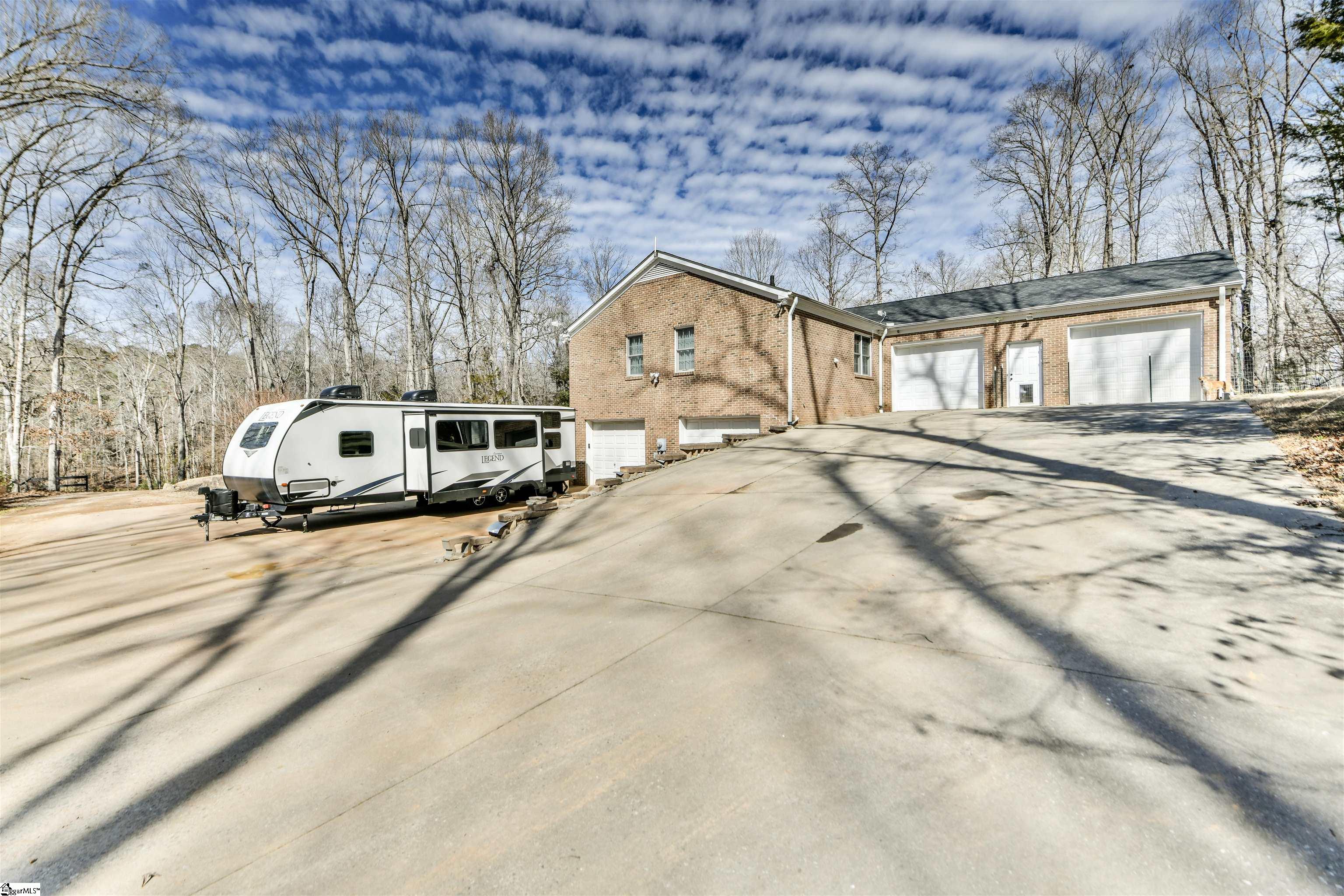 1126 Greenpond Road Woodruff, SC 29388 - Photo 37 of 48