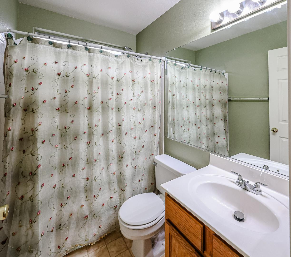 10935 West Ruth Avenue Peoria, AZ 85345 - Photo 16 of 33 Photo #16