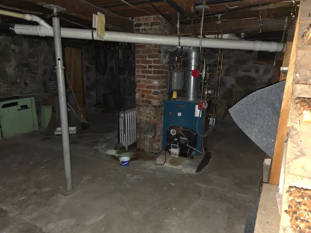 $134,900 | 479 Burgess Street, Berlin, NH 03570