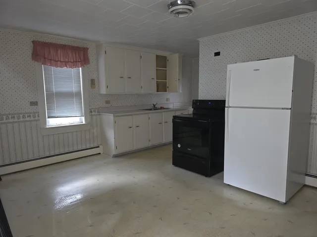 $134,900 | 479 Burgess Street, Berlin, NH 03570