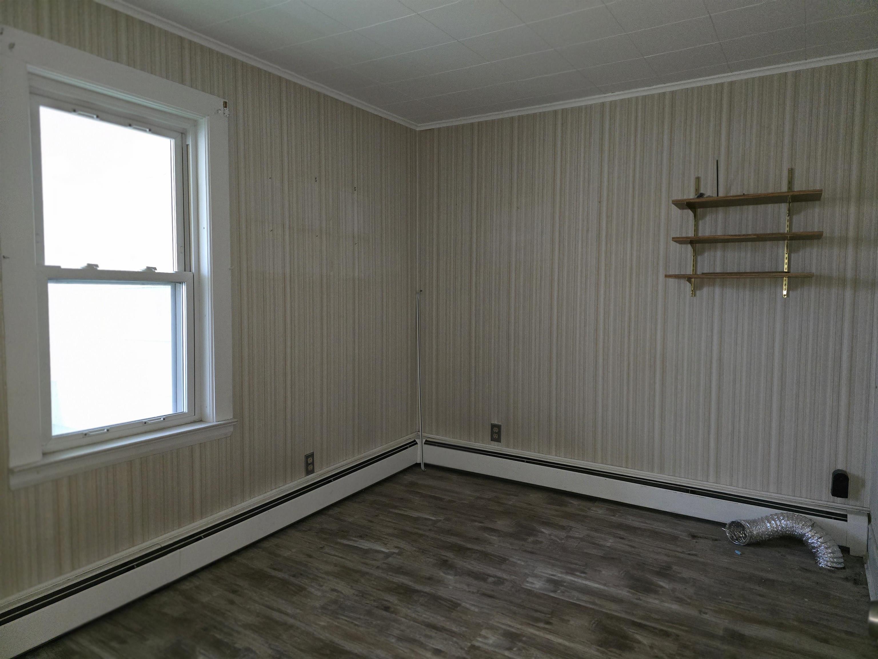 479 Burgess Street Berlin, NH 03570 - Photo 5 of 21