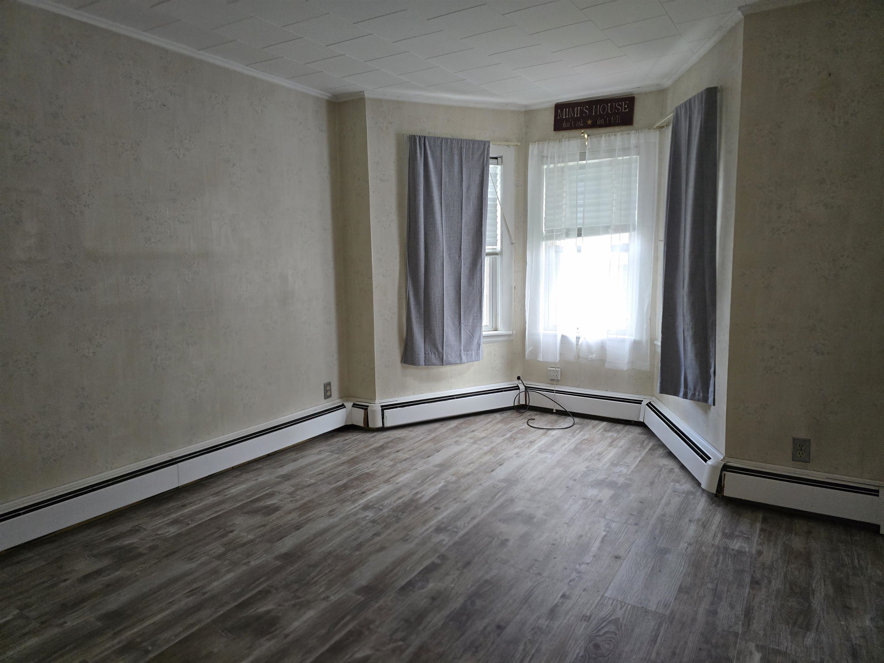 479 Burgess Street Berlin, NH 03570 - Photo 6 of 21